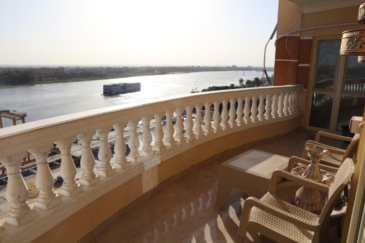 Maadi, Direct Nile River View From All Rooms Káhira Exteriér fotografie