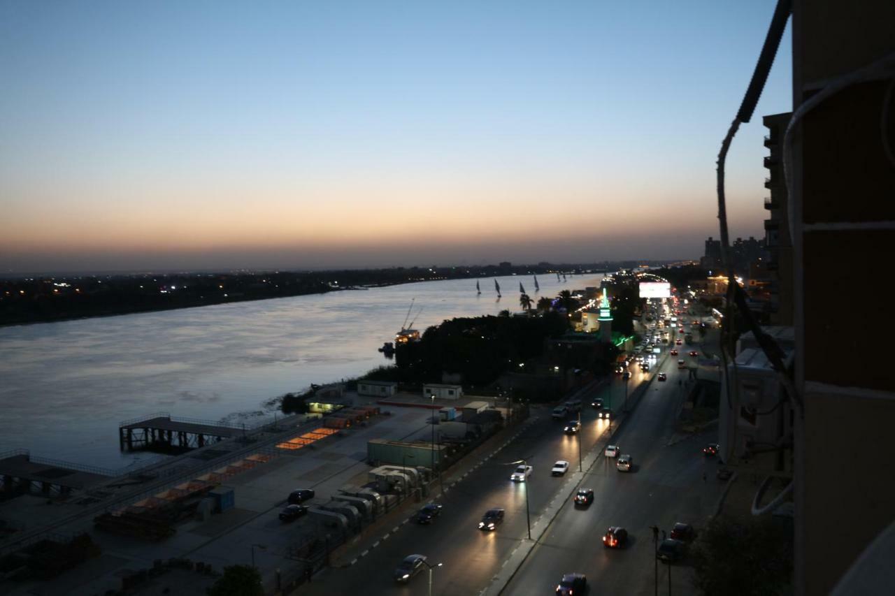 Maadi, Direct Nile River View From All Rooms Káhira Exteriér fotografie